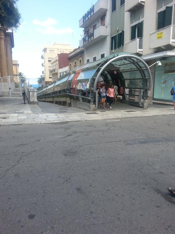 Al Torrione B&B Reggio di Calabria Kültér fotó